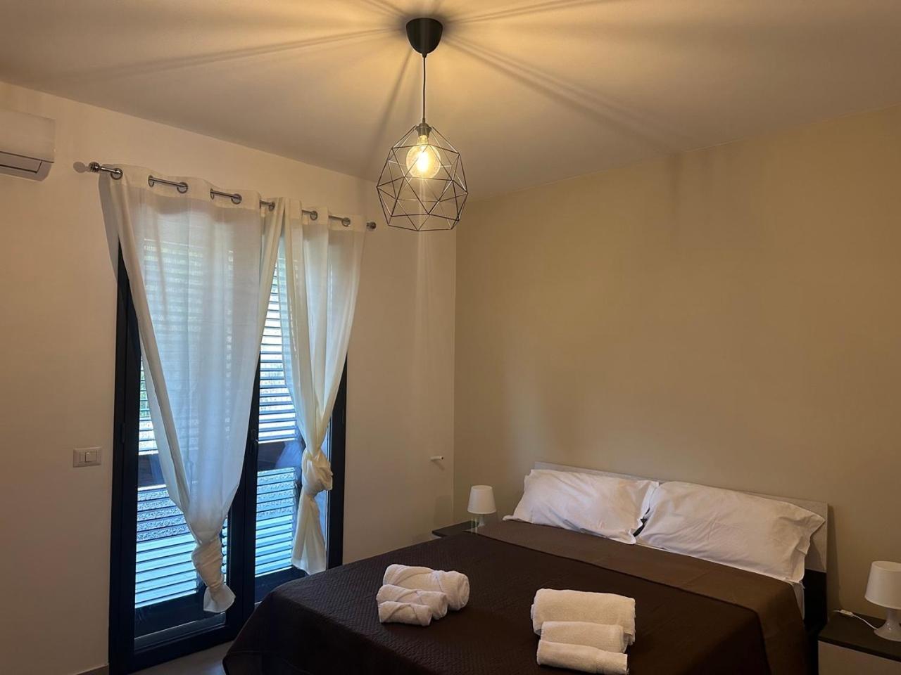 Amour Ici - Villa Intera Nicolosi Buitenkant foto